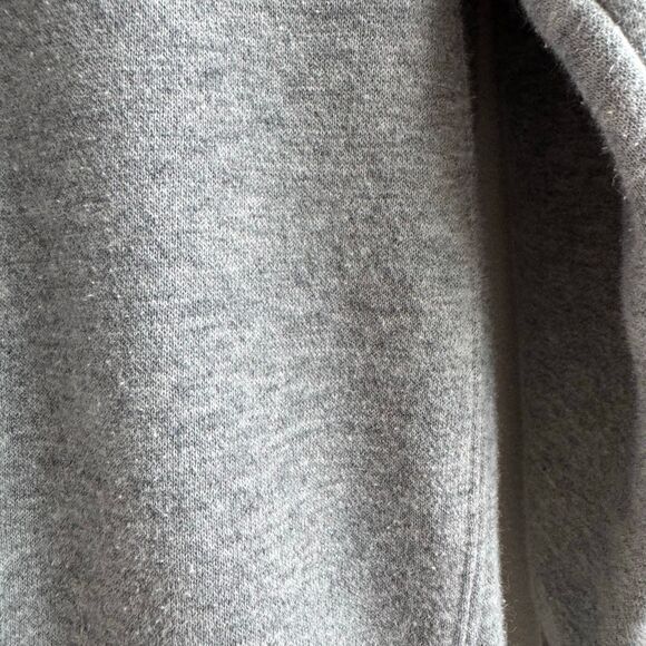 Nike Sweatshirt Small Gray Sportswear Club Fleece Pullover Crewneck BV2662-063 - Picture 4 of 10
